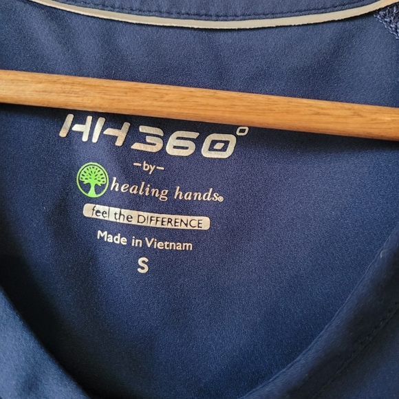 HH360 by Healing Hands Scrub Top - Picture 2 of 3